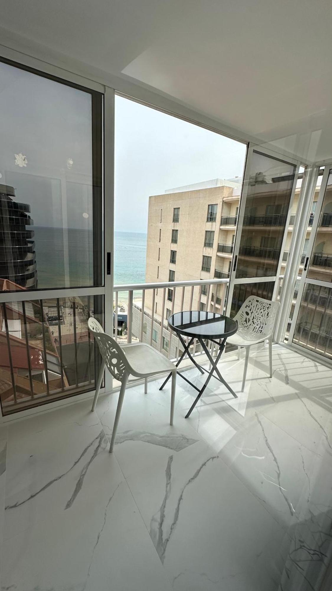 Seaview 2 Bed Apart , 30M From Playa Arenal, Garage Apartment Калпе Екстериор снимка
