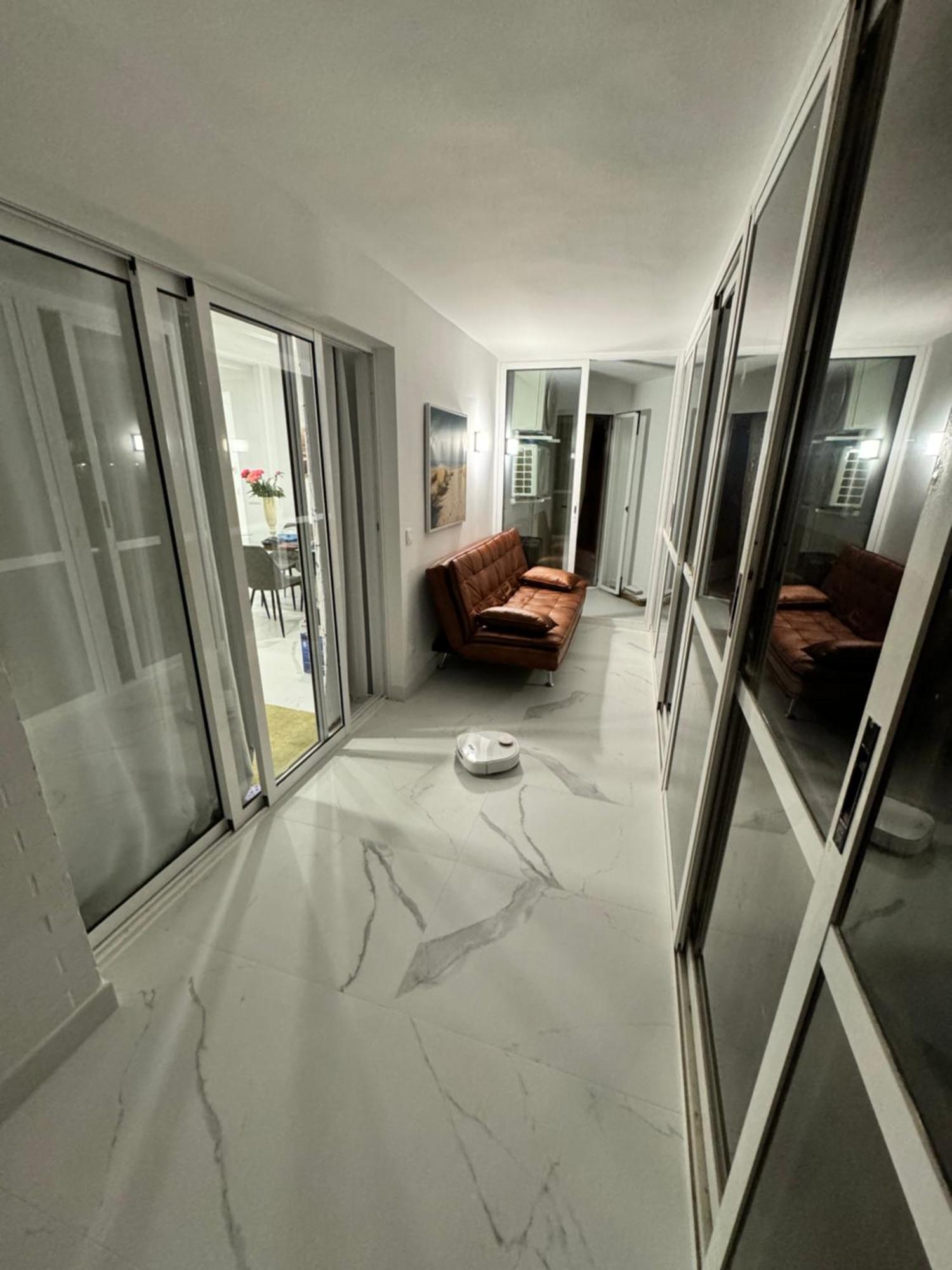 Seaview 2 Bed Apart , 30M From Playa Arenal, Garage Apartment Калпе Екстериор снимка