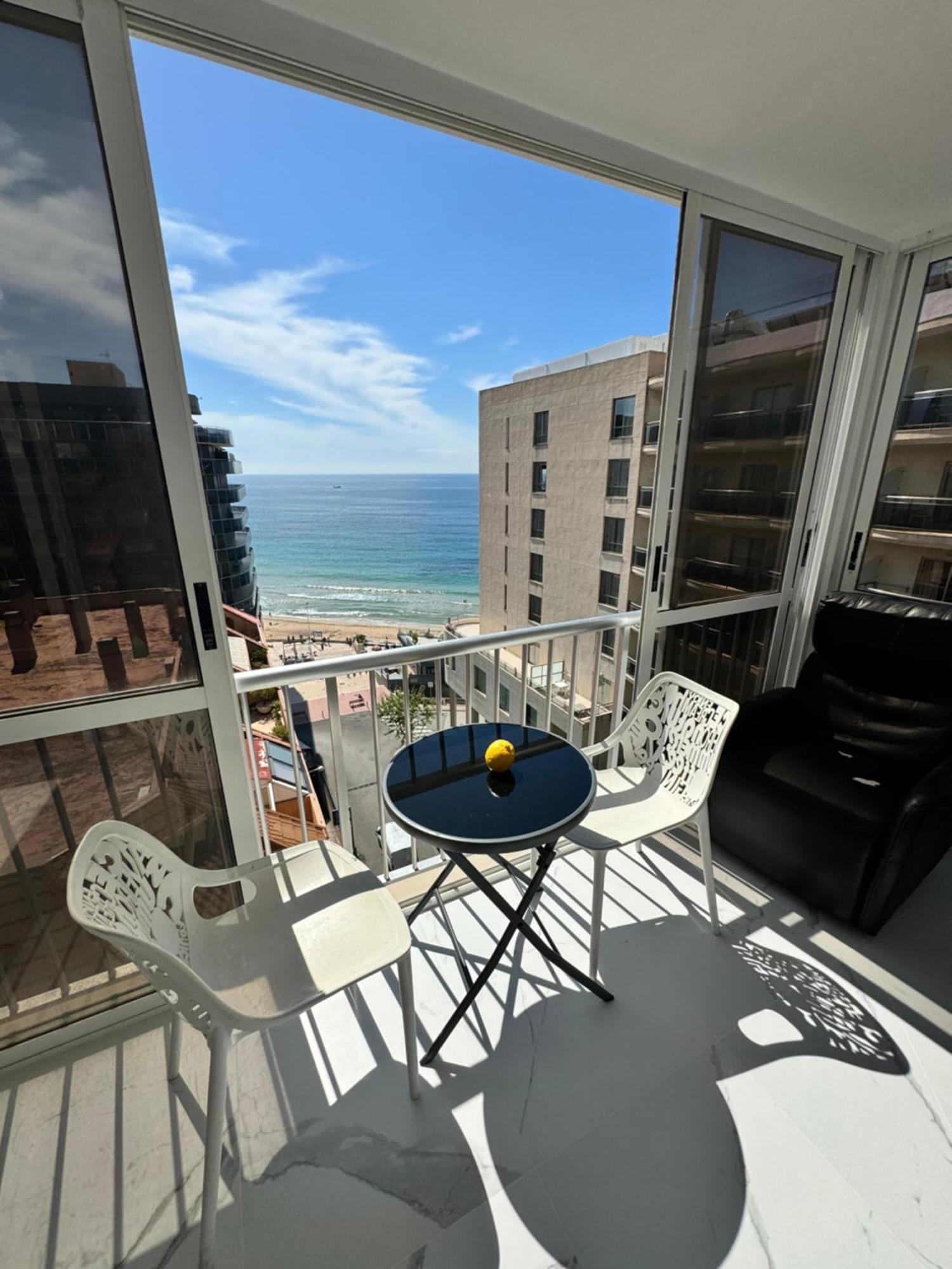Seaview 2 Bed Apart , 30M From Playa Arenal, Garage Apartment Калпе Екстериор снимка